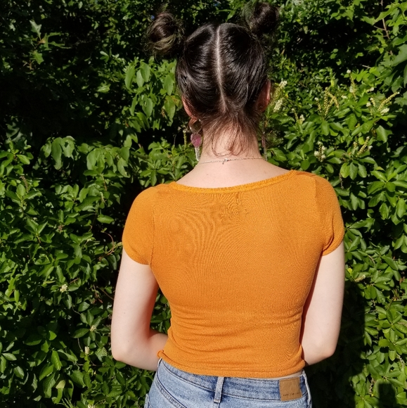 💚Orange thin knit top - Picture 6 of 9